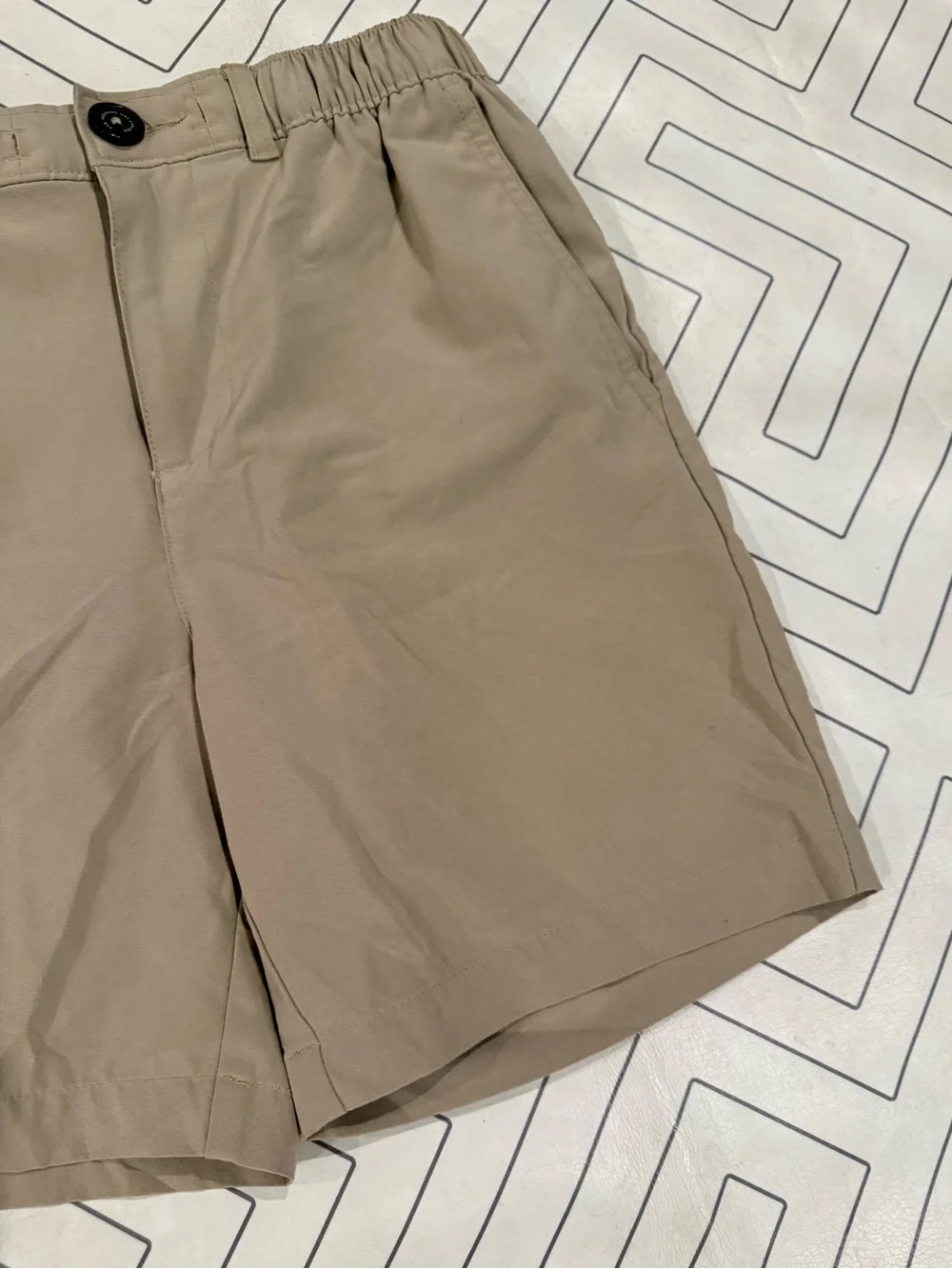 Chubbies Casual Elastic Waist Khaki Shorts